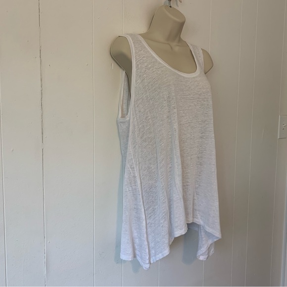 Majestic Filature White 100% Linen Asymmetrical Tank Top size 4 - Picture 3 of 6